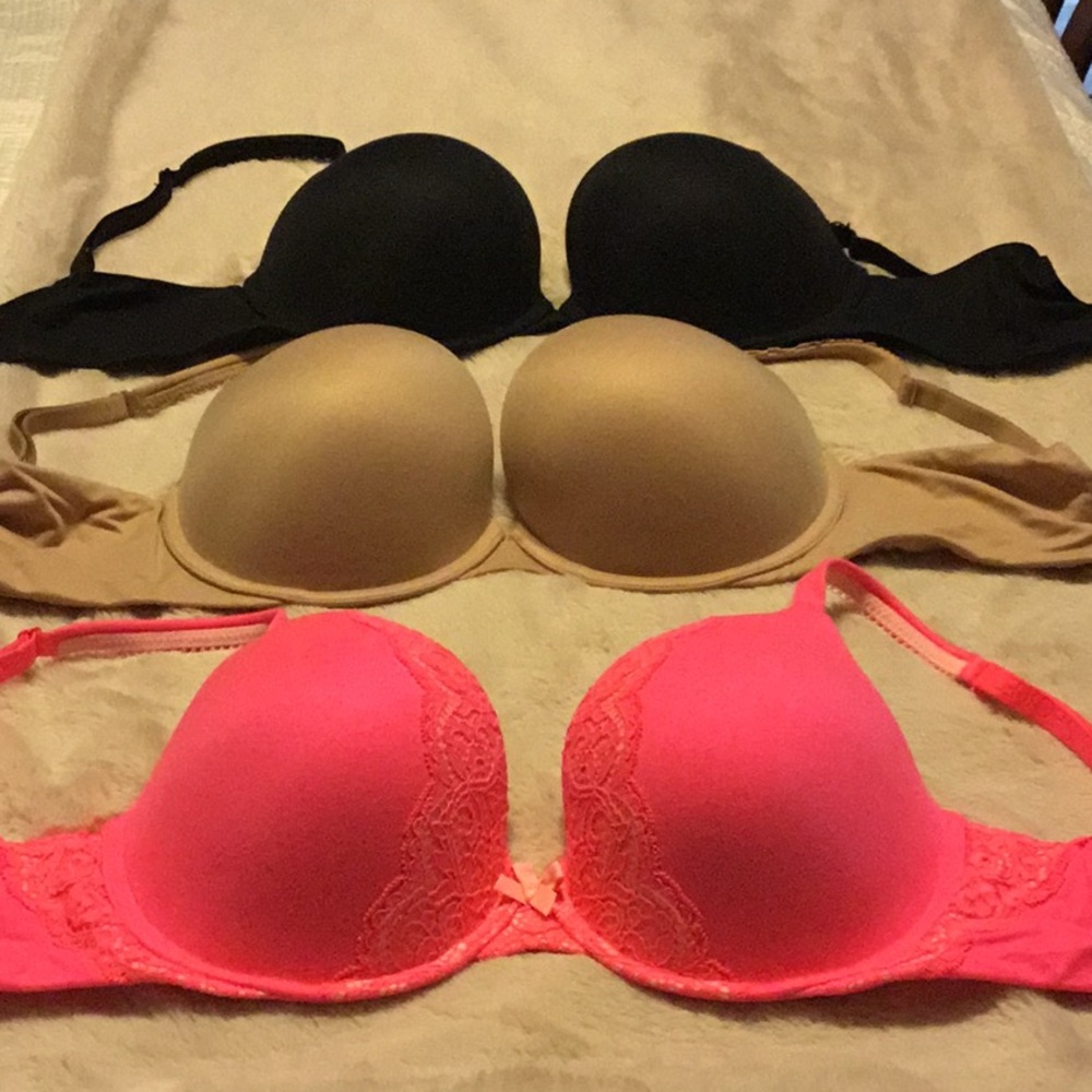 Victoria’s Secret Body by Victoria bras